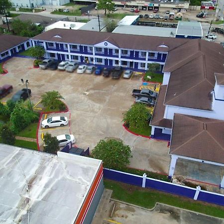 Scottish Inn And Suites Houston-Jones Road 外观 照片