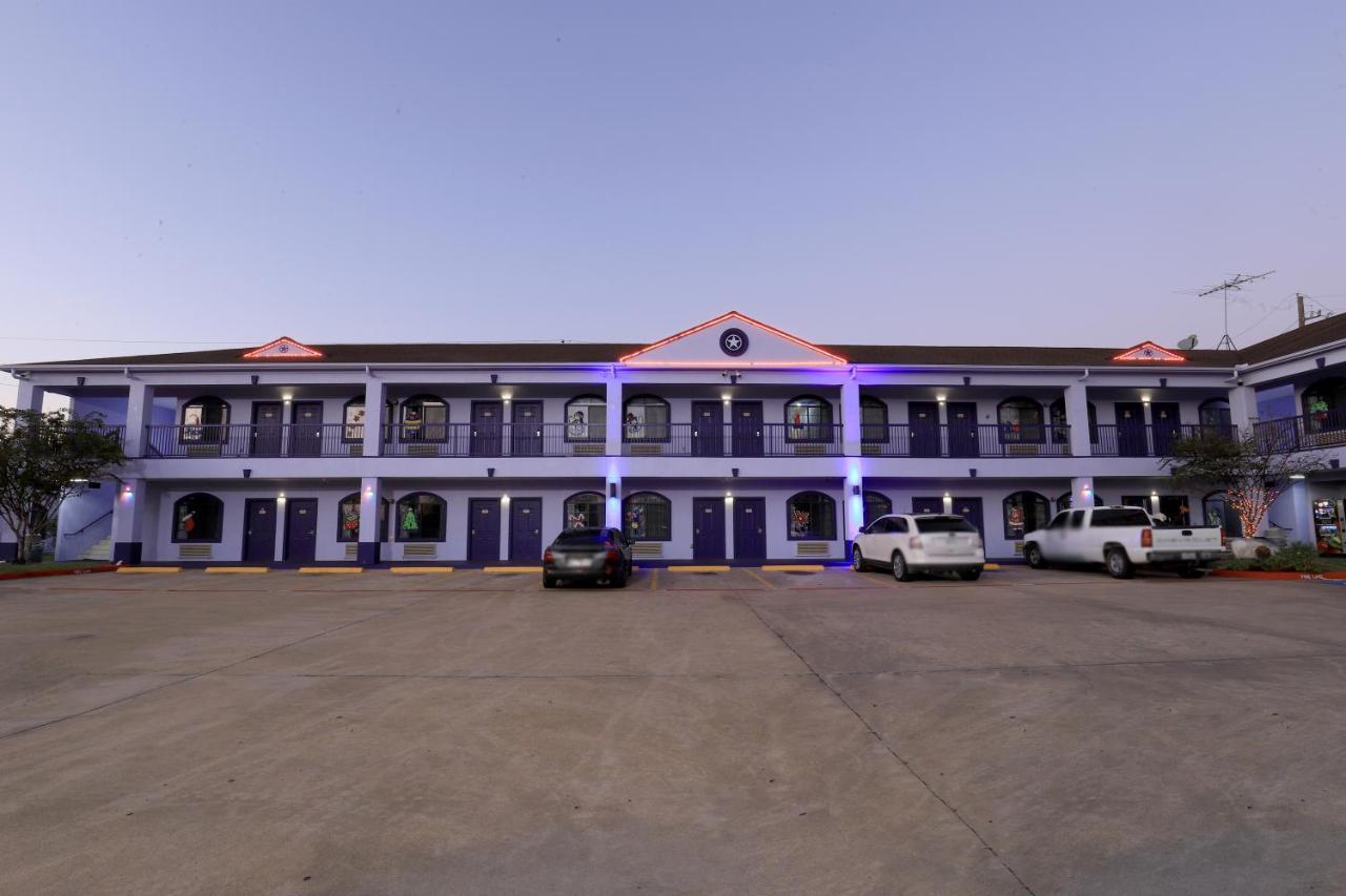 Scottish Inn And Suites Houston-Jones Road 外观 照片